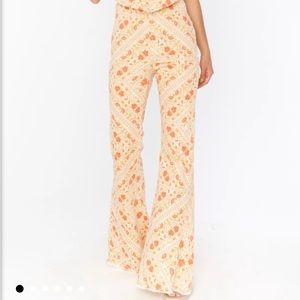NWT Show Me Your Mumu Paisley Flare Pants